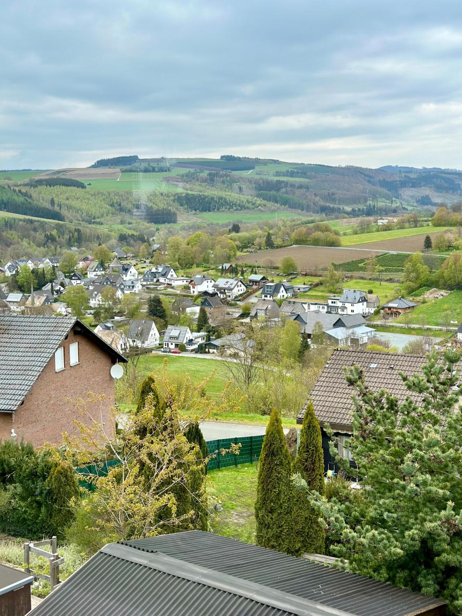 Gemuetliche Wohnung In Winterberg Ngoại thất bức ảnh